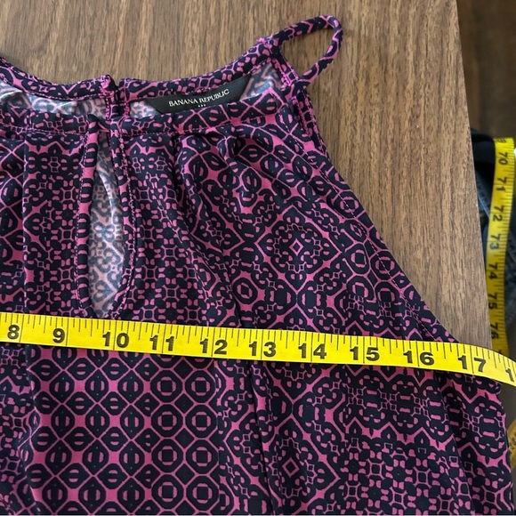 ❤️BANANA REPUBLIC Elegant Purple Patterned Women's Dress M - Picture 9 of 12